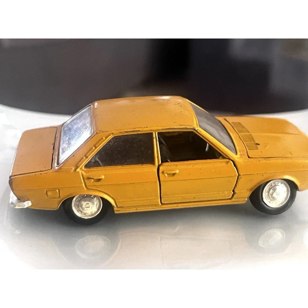 Vintage Schuco Audi 80 1:43 Die Cast Car Made Germany Hood Trunk Doors Open